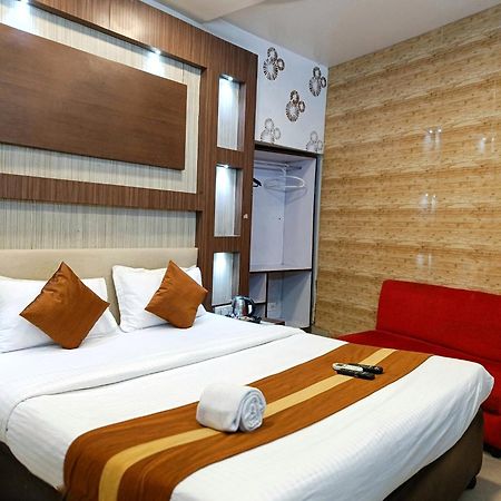 Hotel Diamond Suites Kalkata Exteriér fotografie