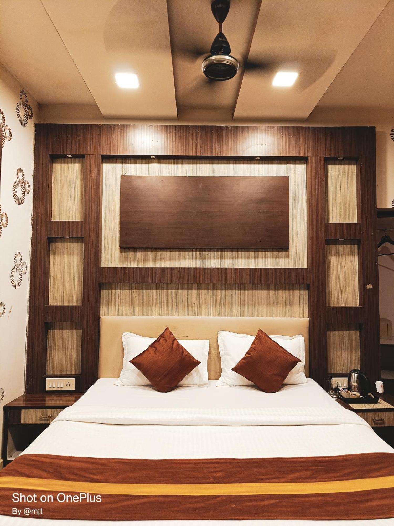 Hotel Diamond Suites Kalkata Exteriér fotografie